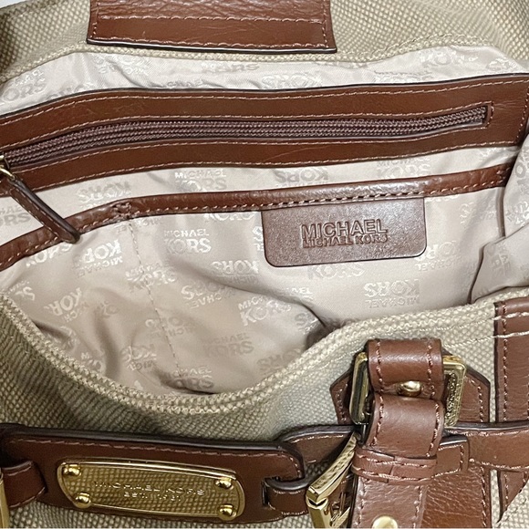 MICHAEL KORS Ganesvoort Y2K Canvas and Leather Bag - Picture 9 of 12